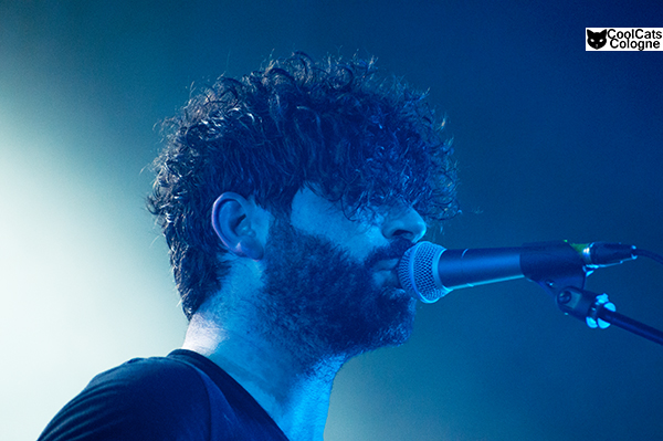 Foals live in Cologne